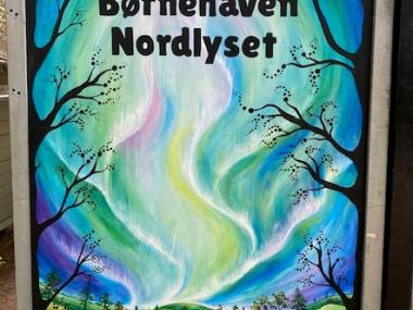 Børnehaven Nordlysets flotte indgangsbillede.